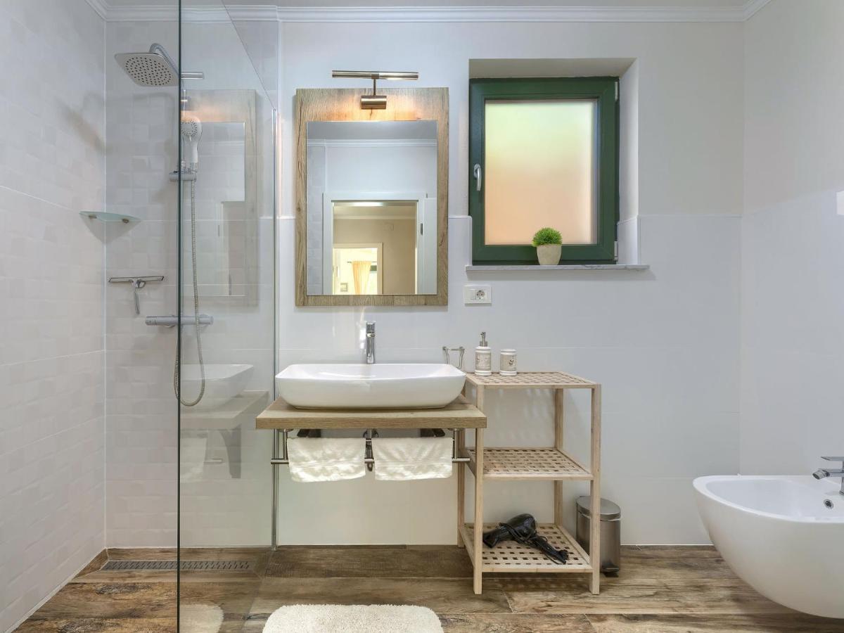 Holiday Home Villa Bernard By Interhome Rovinj Exterior foto