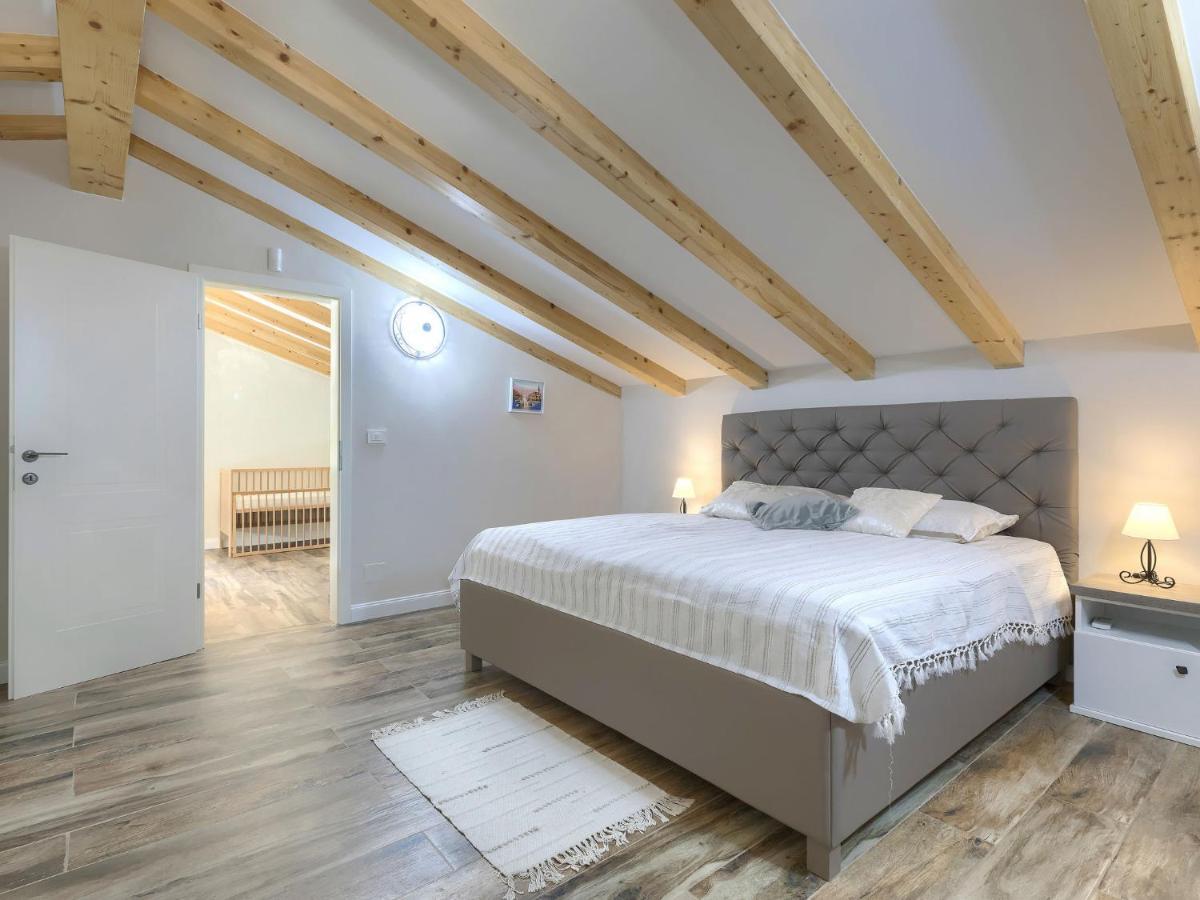 Holiday Home Villa Bernard By Interhome Rovinj Exterior foto